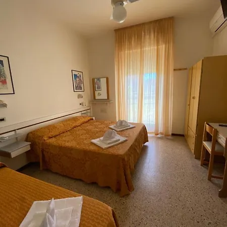 호텔 Granada 카톨리카